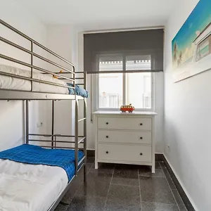  Apartamento Spacious Centre In España
